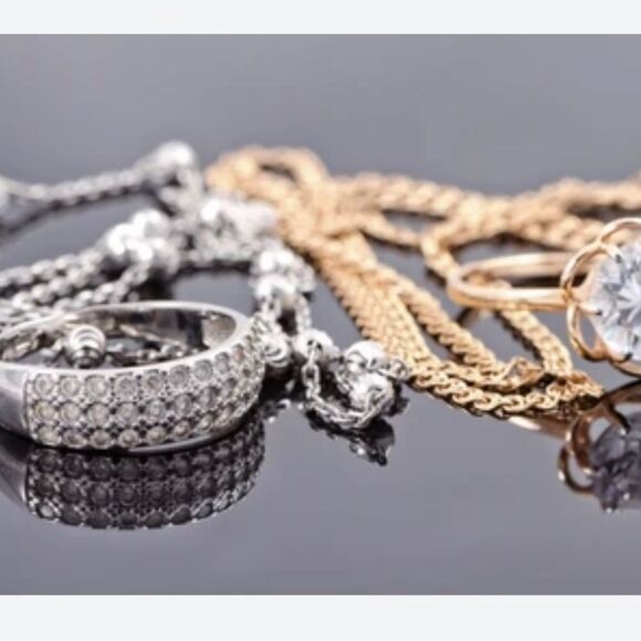 5 Pcs Gold & Silver chain necklace jewelry lot~ ALL WEARABLE w PENDANTS - Picture 11 of 11